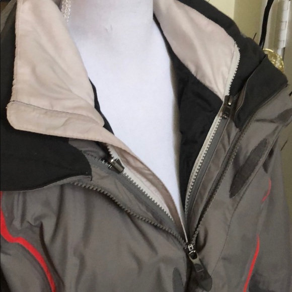 🧡The north face grey weather 2-1 jacket 🖤 - Picture 5 of 8